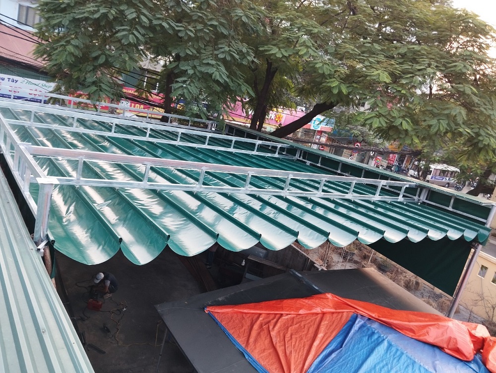 Báo giá mai xep lượn sóng, mái che di động mẫu mới 2024