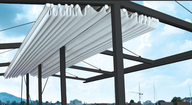 Bạt mái hiên di động che nắng che mưa mẫu mã đẹp