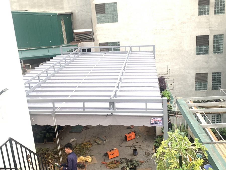 Đơn vị lắp đặt mái kéo giá rẻ Hà Nội nhanh chóng chuyên nghiệp