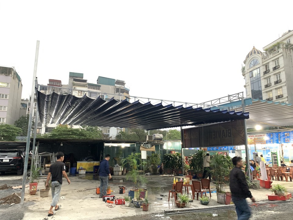 Đơn vị nào thi công mái xếp giá rẻ uy tín Hà Nội 