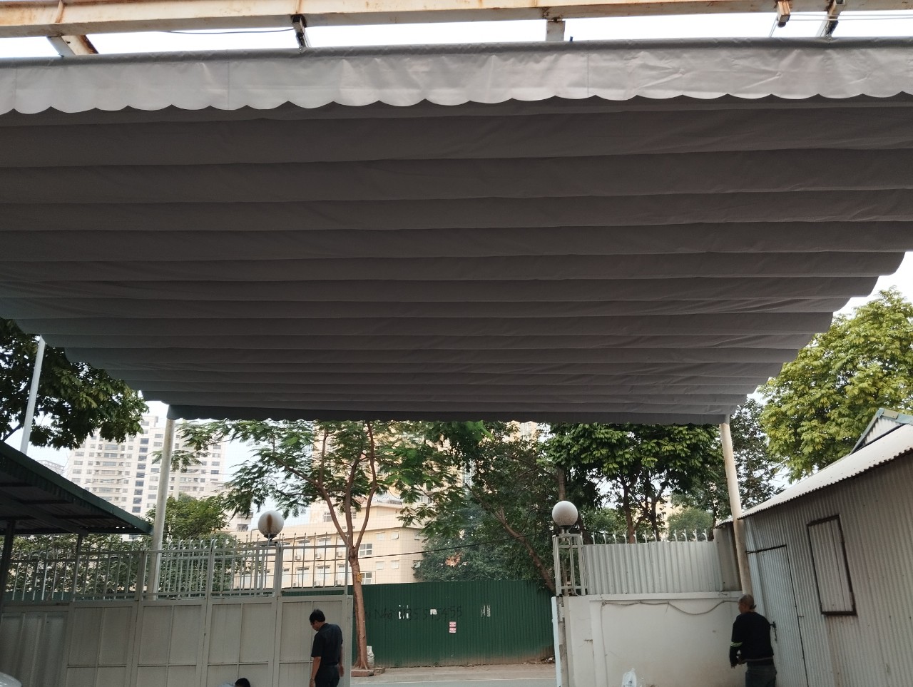 Lắp đặt & báo giá mái hiên điều khiển từ xa ưu đãi nhất