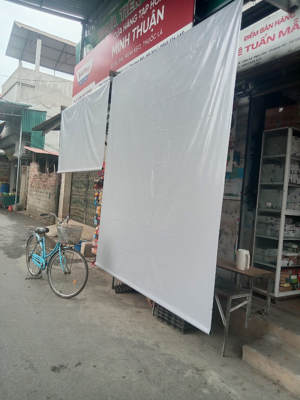 Thi công lắp đặt bạt che nắng tự cuốn bền đẹp giá rẻ